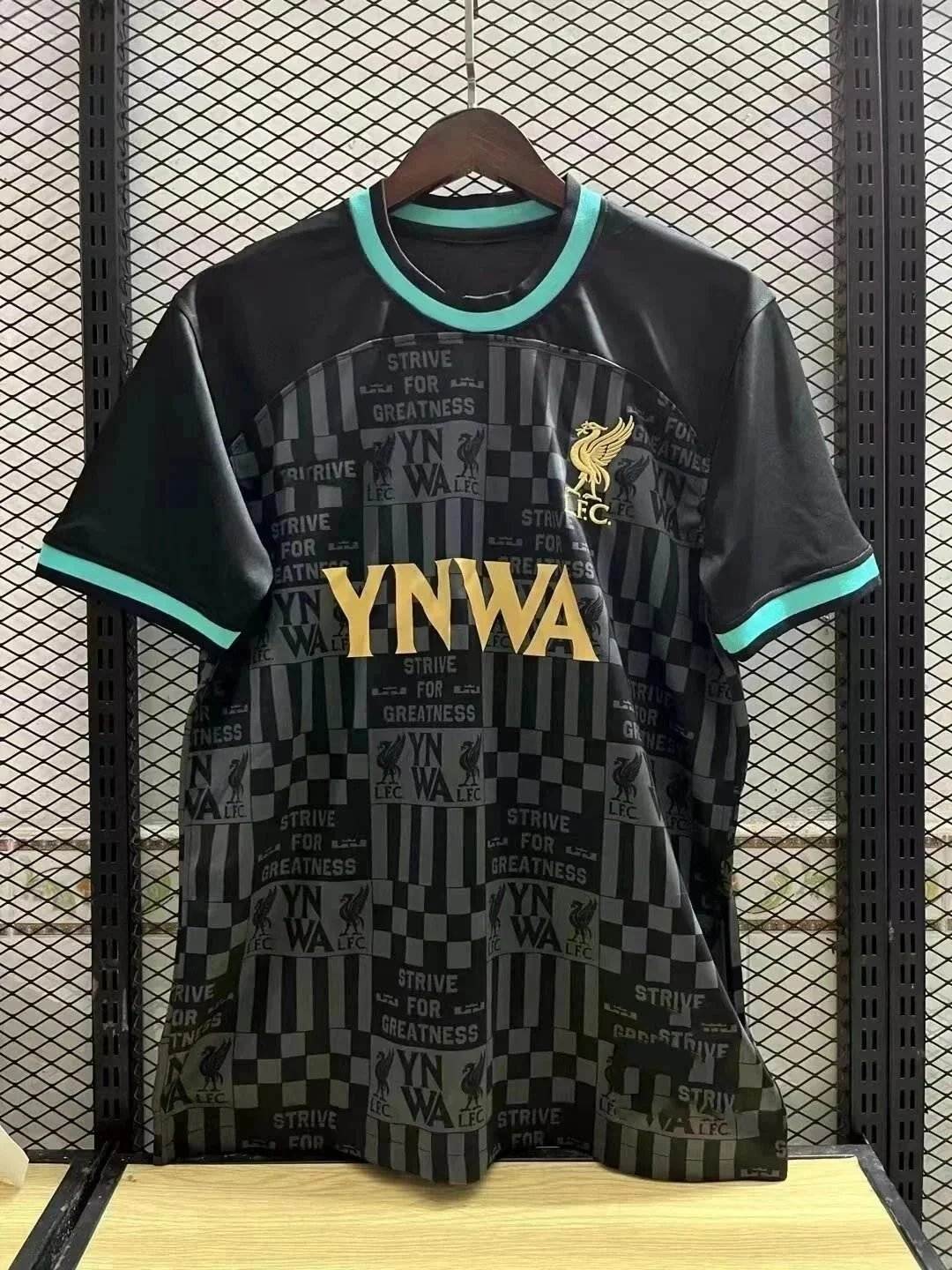 Liverpool Black Special Edition