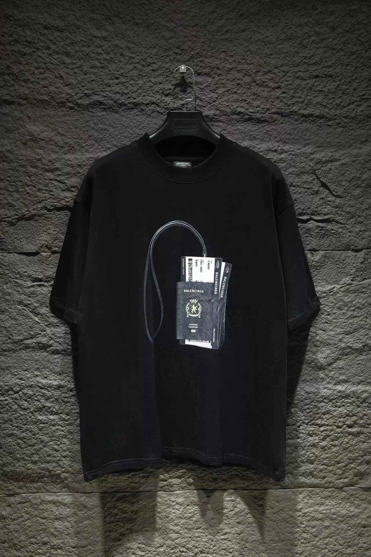 Black Passport 002