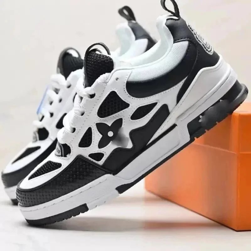 03 Black and White Bread